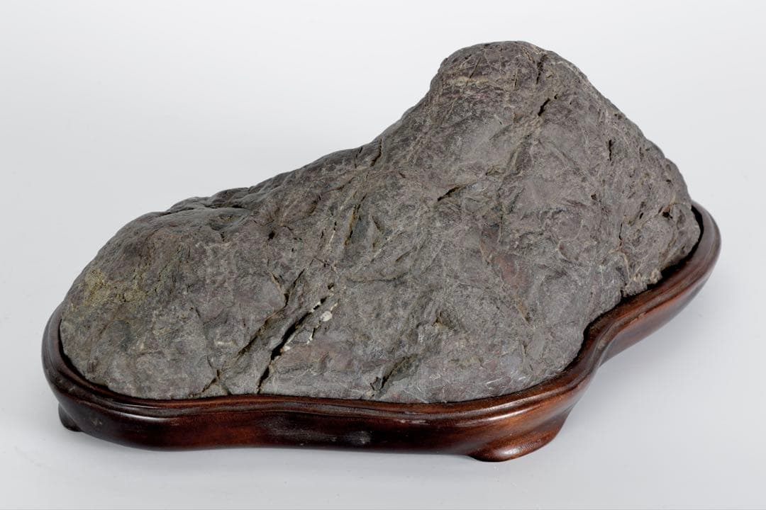 山景石 連山 遠山景 観賞石 台座付 3.4kg 水石 自然石 景石 盆景 盆石