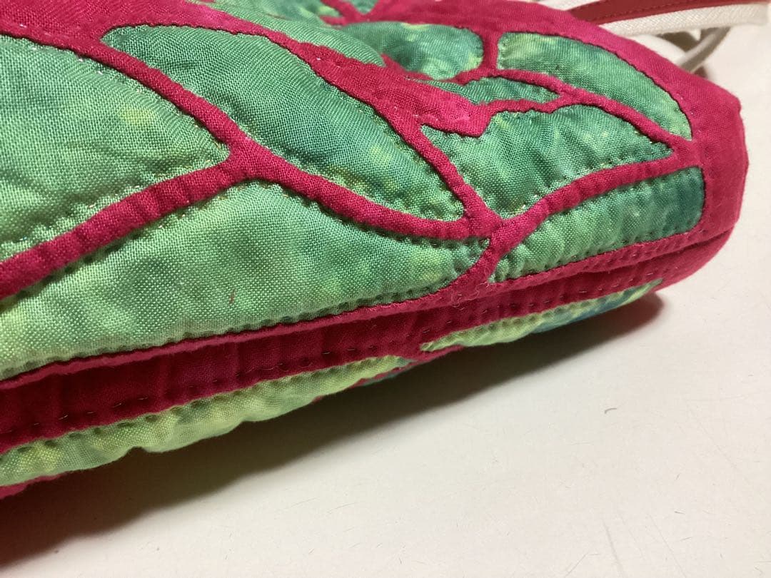 ハンドメイド　ステンドキルト　トートバッグ