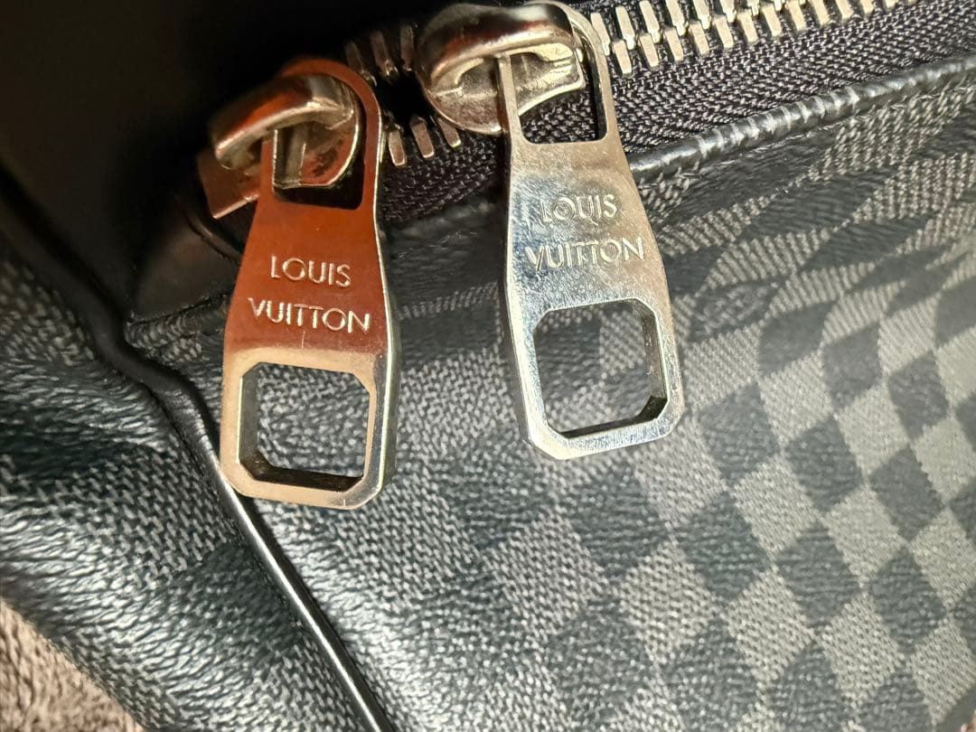 ルイヴィトン デイトンMM ショルダーバッグ ダミエグラフィット N41409