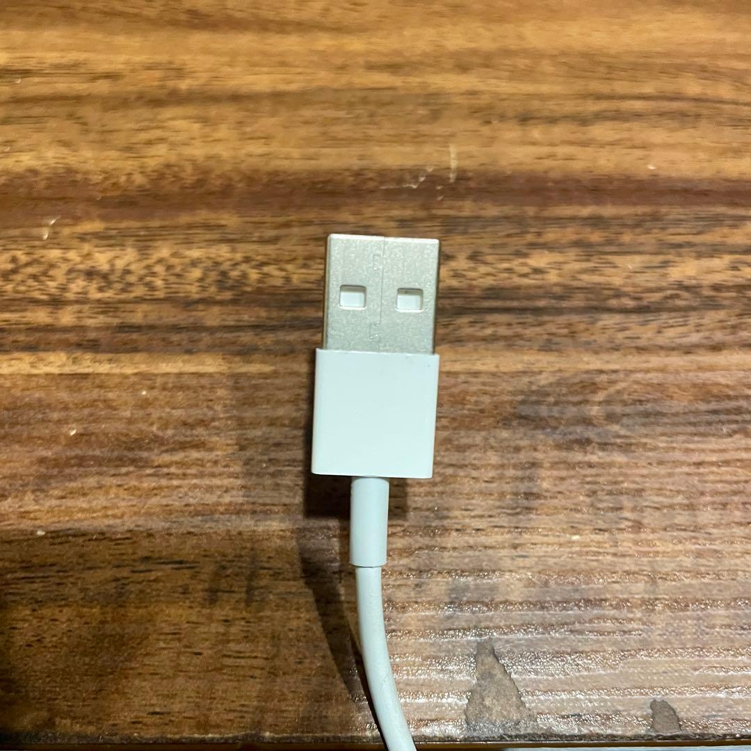 【美品】充電セット付き iPhone 8 ゴールド 64GB 本体 ケース付き