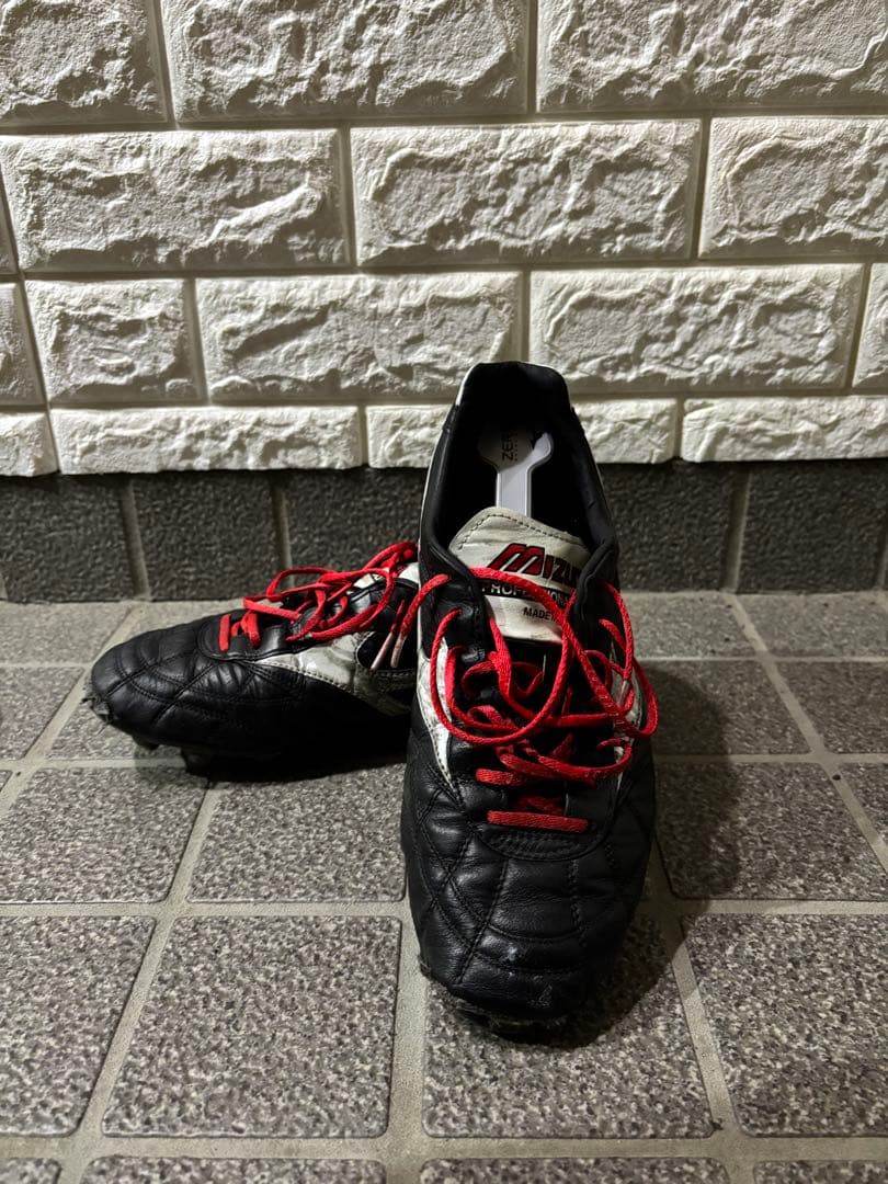 Mizuno モレリア サッカーシューズ 黒/赤