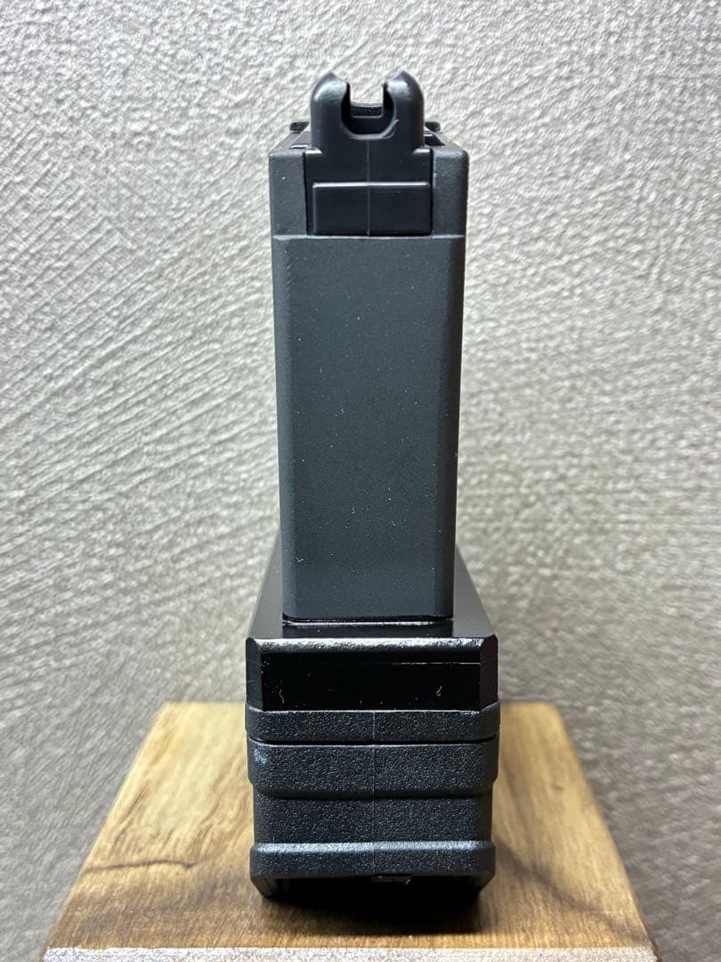 R7-45 東京マルイ GBB M4 マガジンアダプター 外部ソース仕様