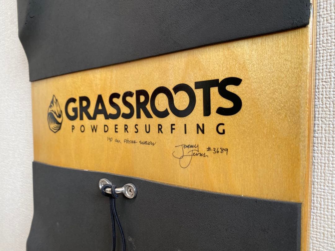 雪板 GRASSROOTS グラスルーツ Phishh Swallowtail