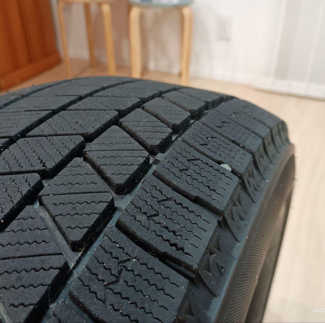 ノ 215/60R17 VRX3 ブリヂストン スタッドレス 2024年 １本