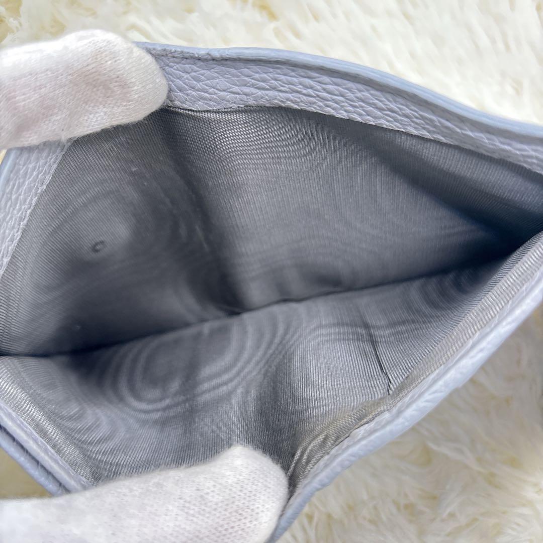 現行♡ミュウミュウ 三つ折り財布 ヴィッテロダイノレザー コーンフラワーブルー