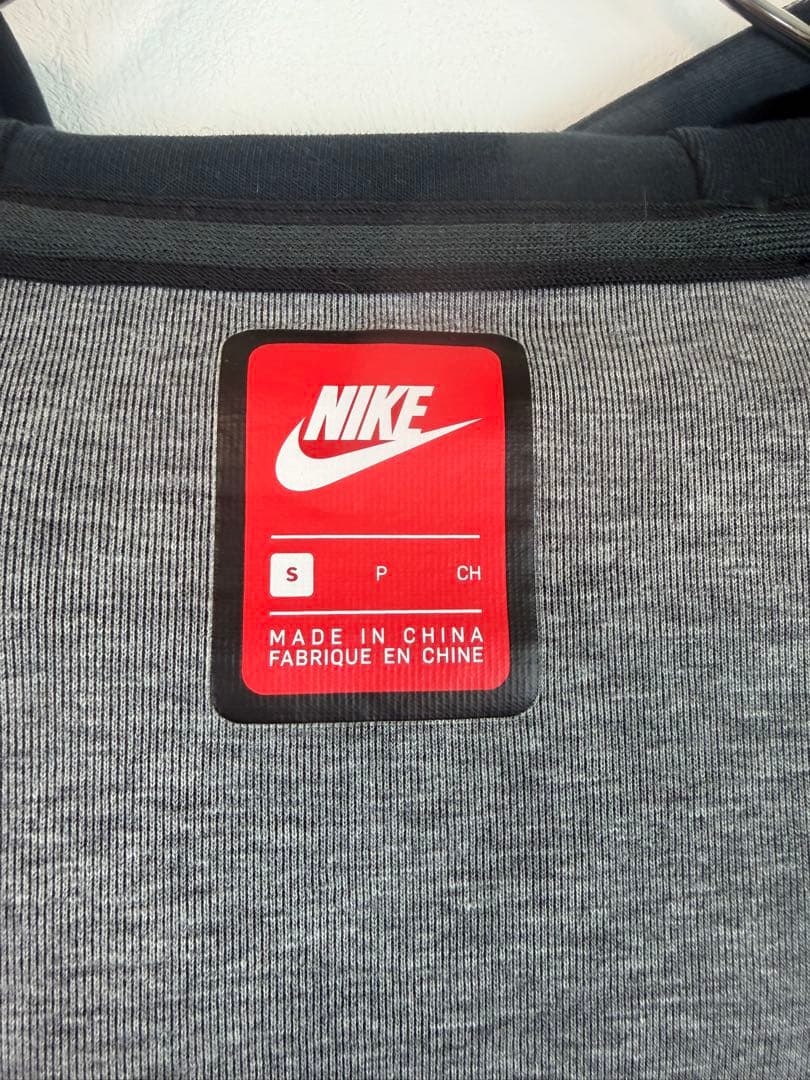 NIKEテックフリースウインドランナーグレー　サイズS 廃盤希少モデル