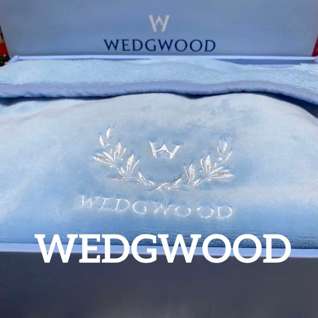  アクリルニューマイヤー毛布　140×200㎝　西川産業