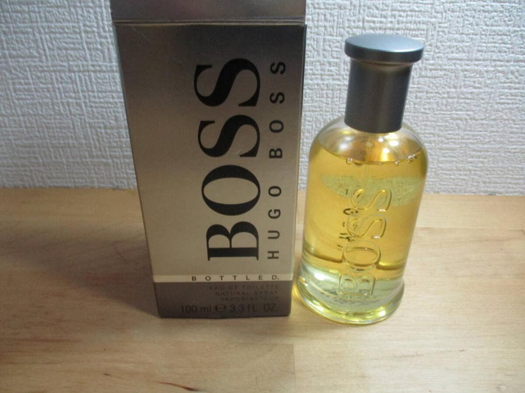 ヒューゴボス ボトルド オードトワレ 100ml　未使用品