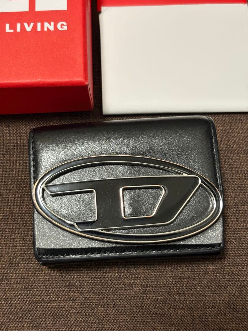 DIESEL 三つ折り財布