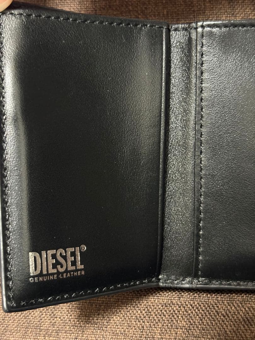 DIESEL 三つ折り財布