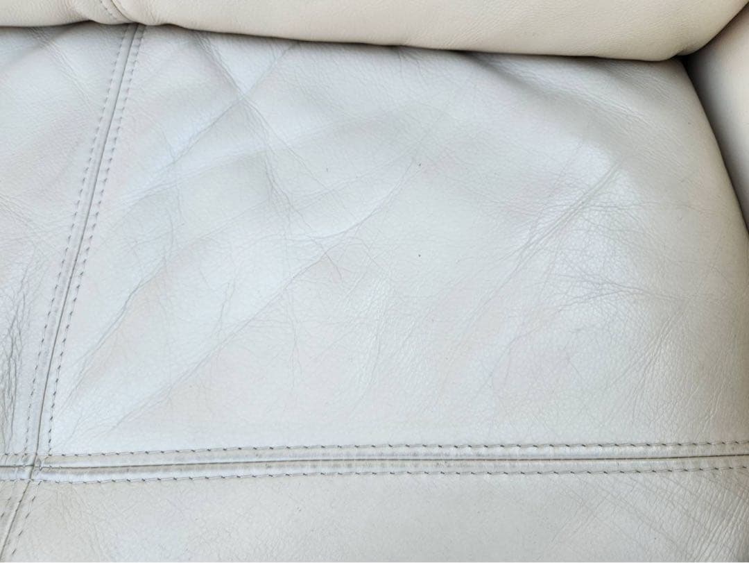 KEYUKA ケユカ アラモード　本革　2人掛けソファ　北欧　ホワイト