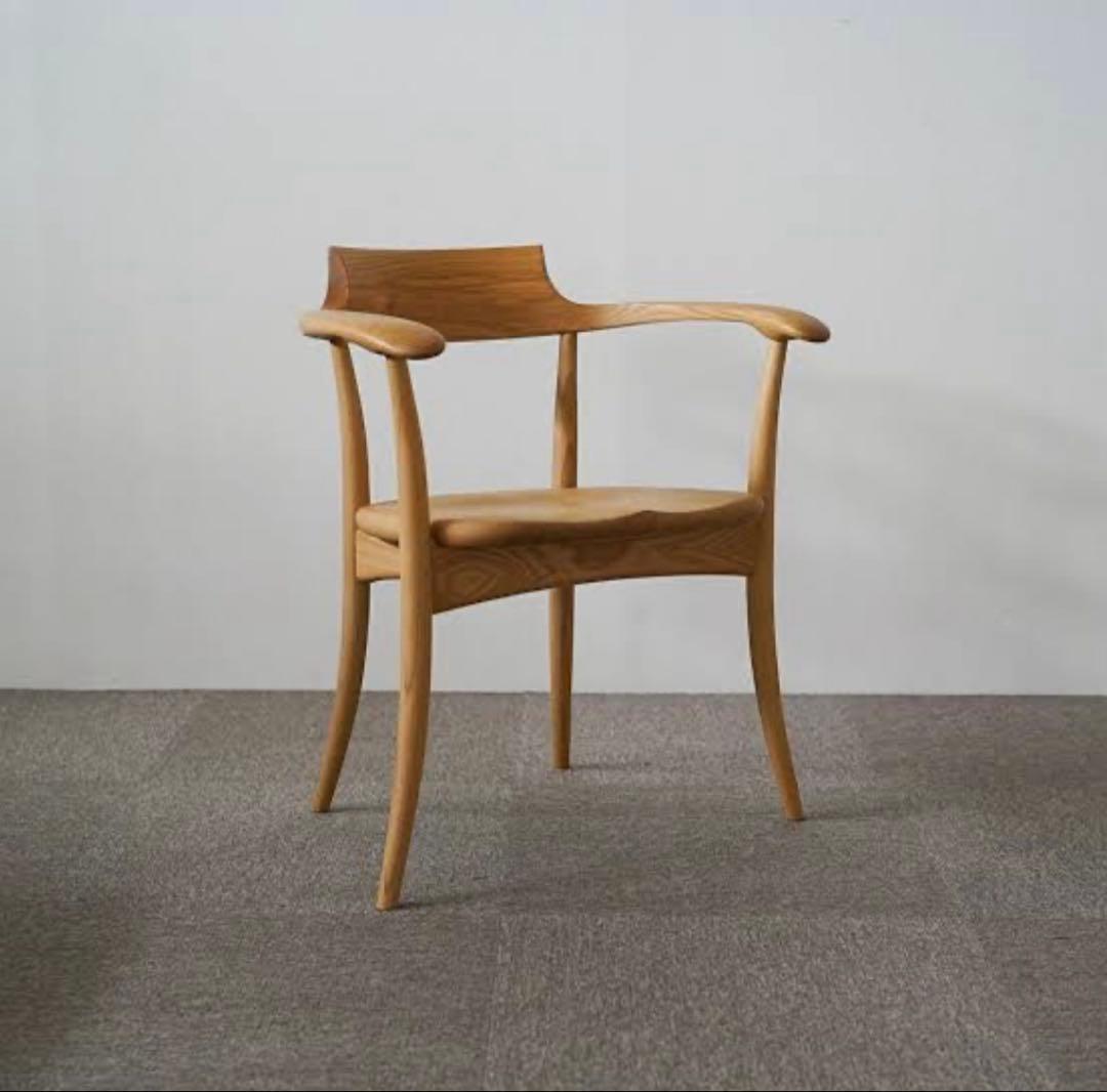 飛騨産業　CRESCENT アームチェア