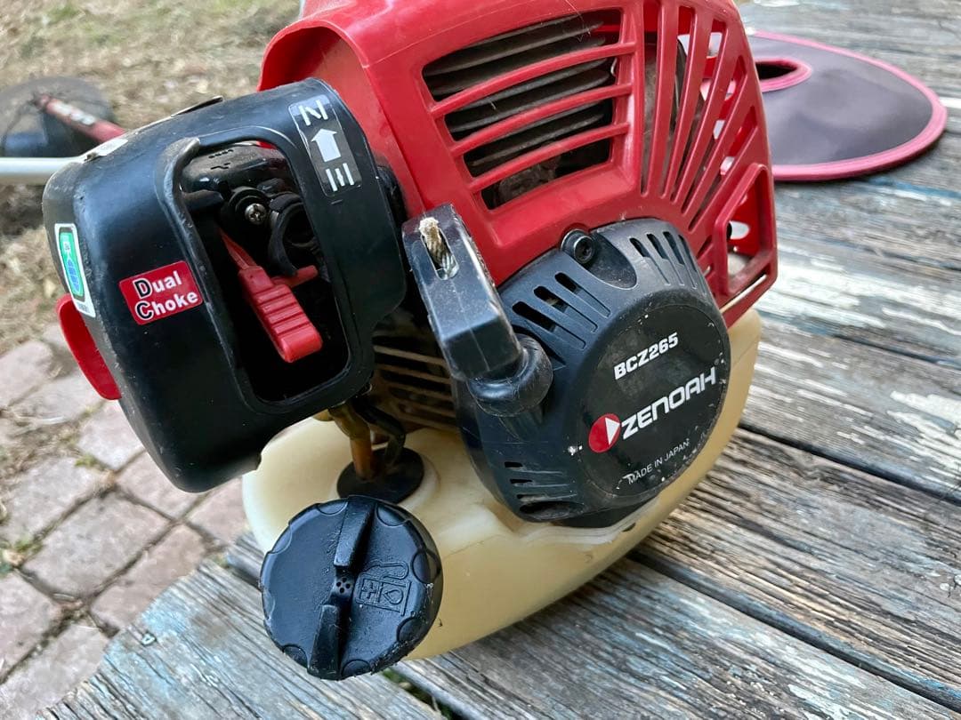 ◾️東京近郊お届け相談可◾️刈払い機◾️草刈り機◾️ゼノア　BCZ265◾️機関良好