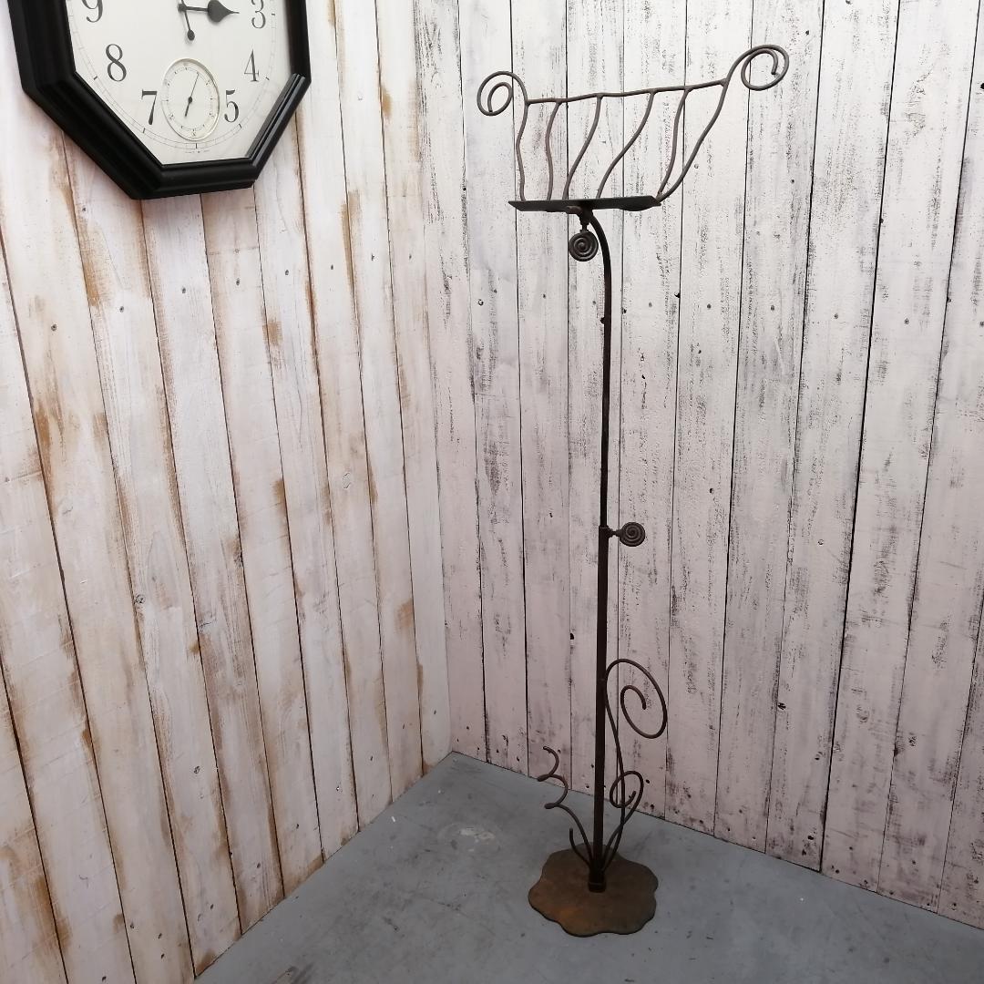 アイアンスタンド　アンティーク　シャビー　看板　メニュー　ディスプレイ