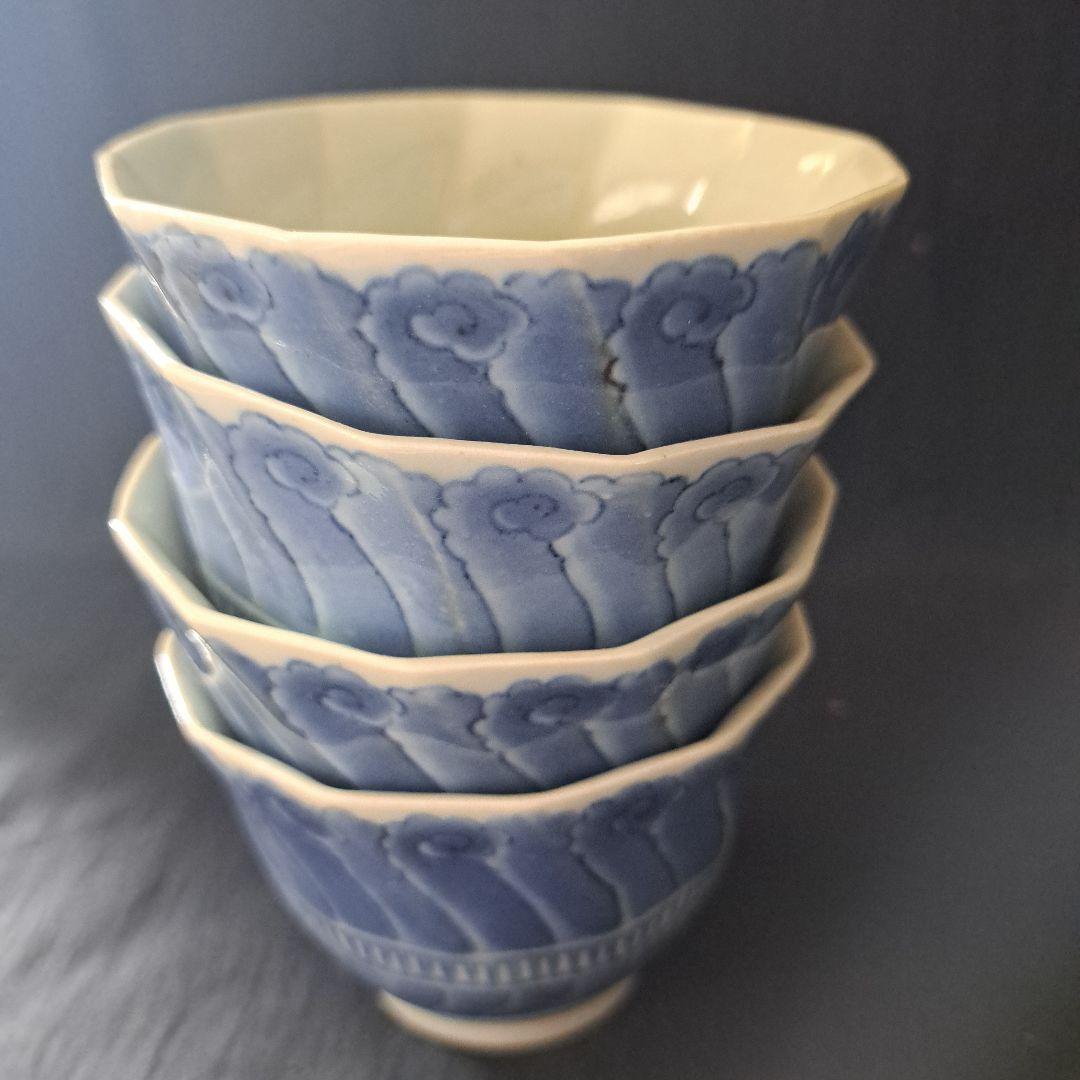 「不思議デザインな古伊万里(直径9.5cm)」 染付向付4客セット 骨董アンティ