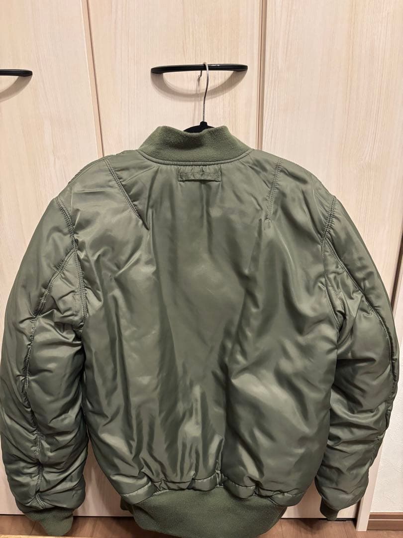別注完売品X-LARGE ALPHA コラボMA-1 美品　1月12日まで出品