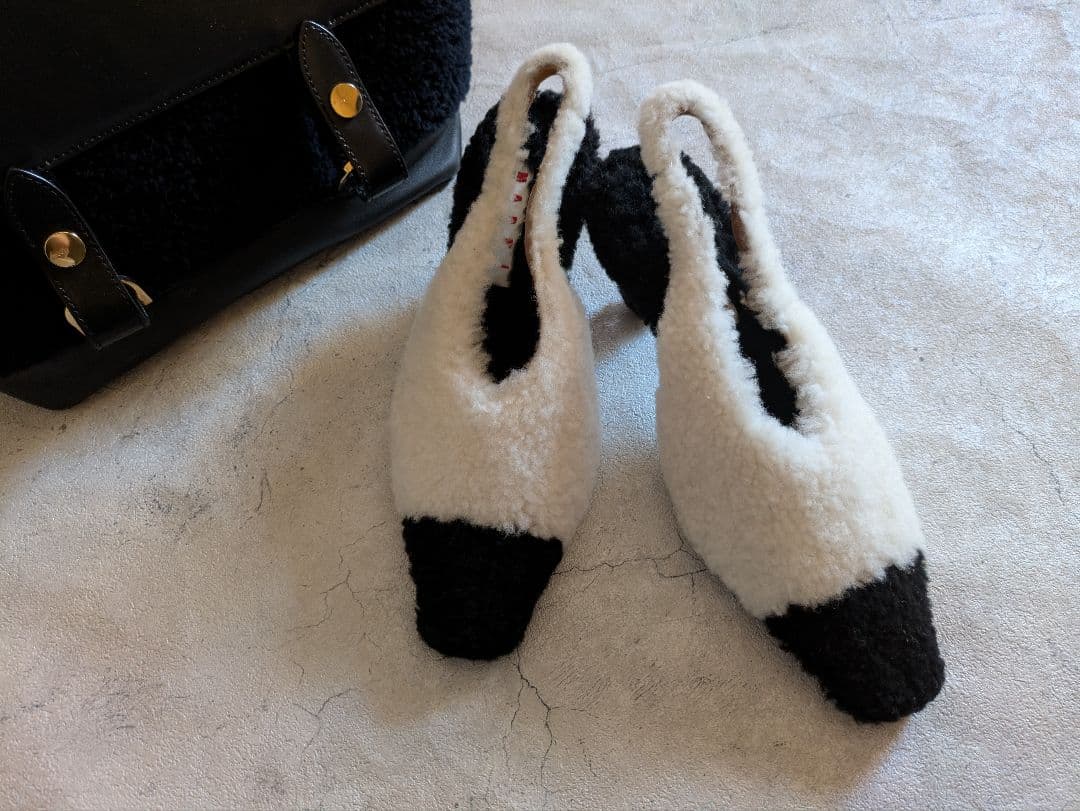 MARNI ムートンボアポインテッドトゥ シューズ