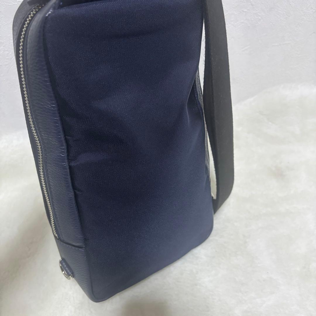 【現行 未使用級】サムソナイト ホクストン ボディバッグ　ネイビー　レザー