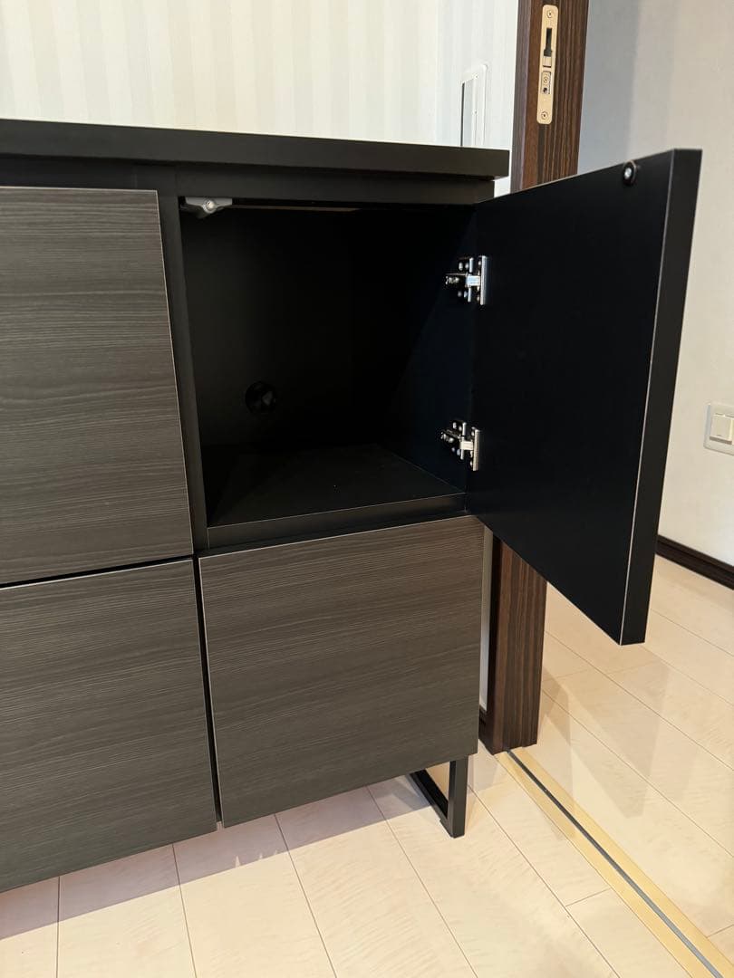 【まめちゃん】リビングキャビネット 日本製 木製 スチール脚付 配線穴付