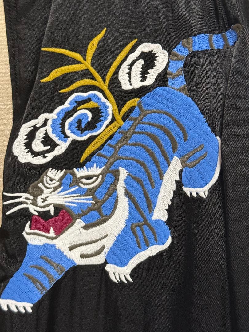 リュウ　 HOUSTON スカジャン 虎刺繍 Lサイズ