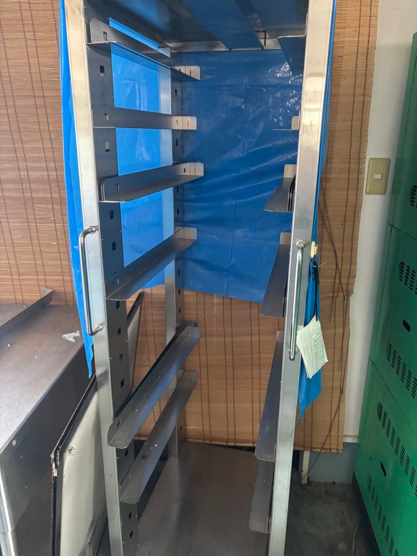 厨房ステンレス製 パン収納ラック キャスター付き 6段