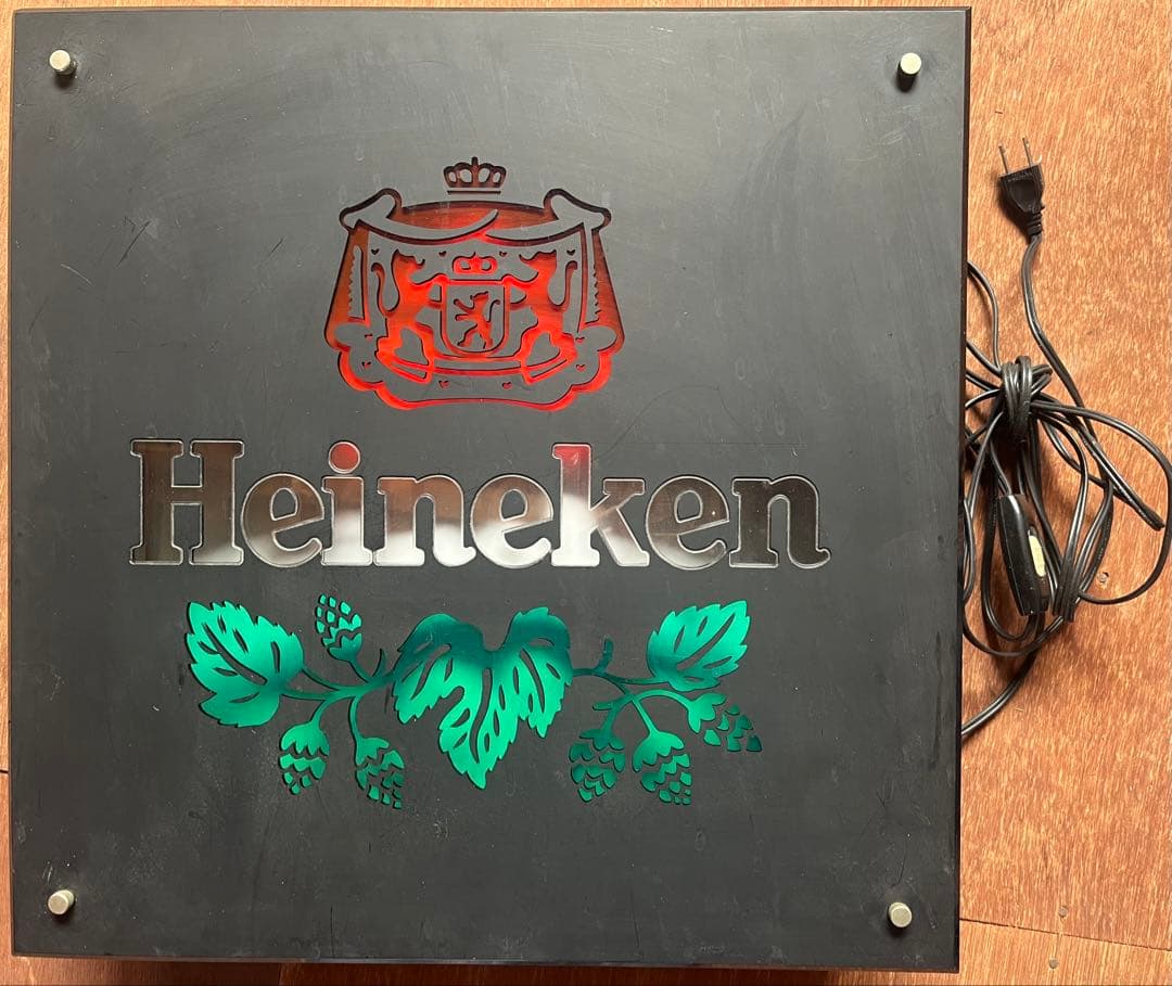 Heineken ハイネケン　ロゴ ライト　バー　ナイトラウンジ　スナック