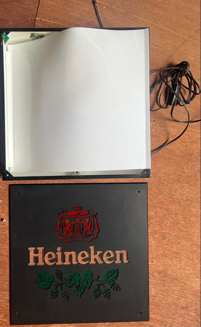 Heineken ハイネケン　ロゴ ライト　バー　ナイトラウンジ　スナック