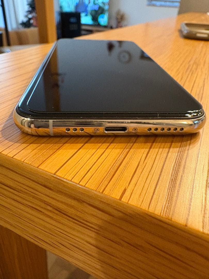 Apple iPhone 11 Pro シルバー 本体