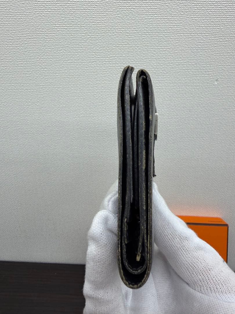 HERMES ベアン　コンパクト　ブラック 二つ折り財布