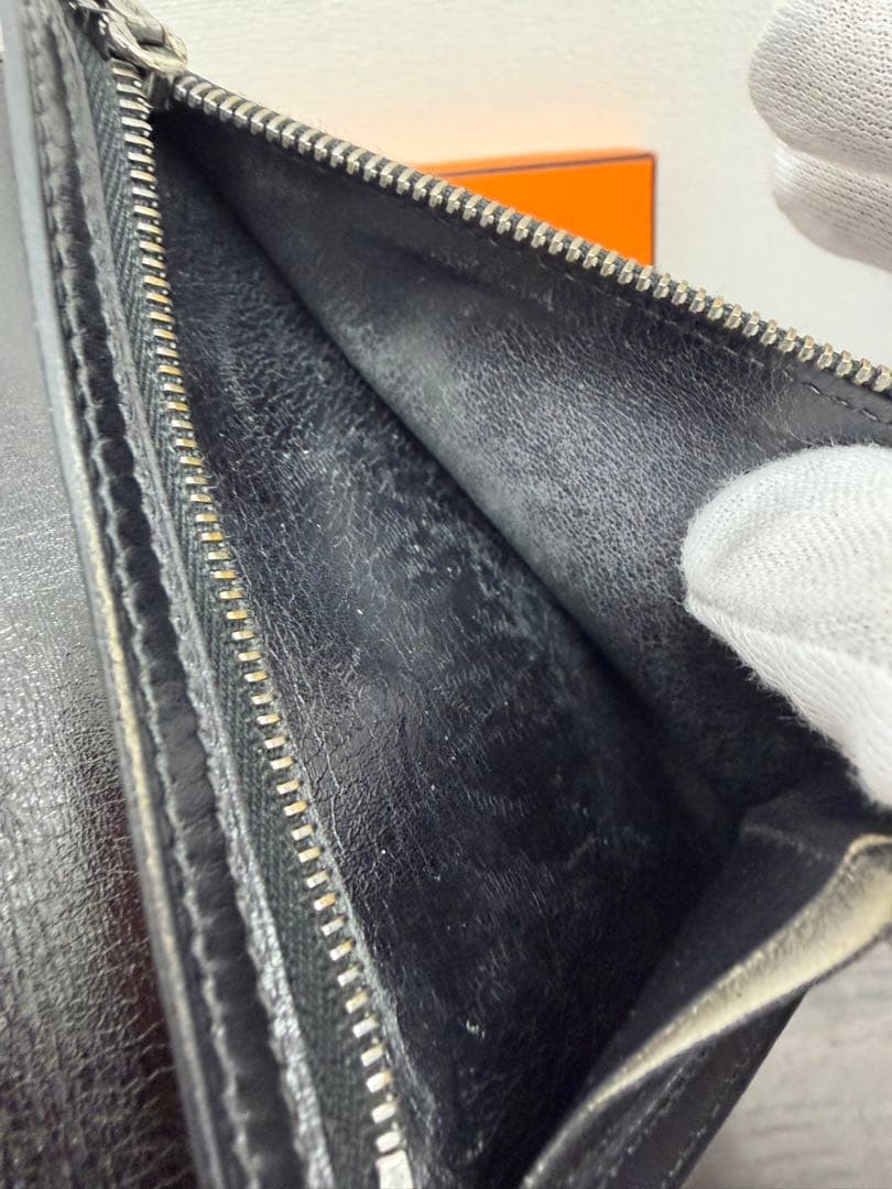 HERMES ベアン　コンパクト　ブラック 二つ折り財布