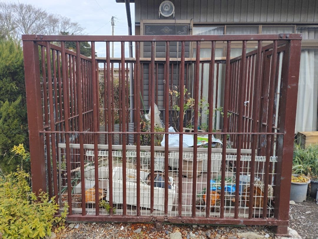 引き取り限定　檻