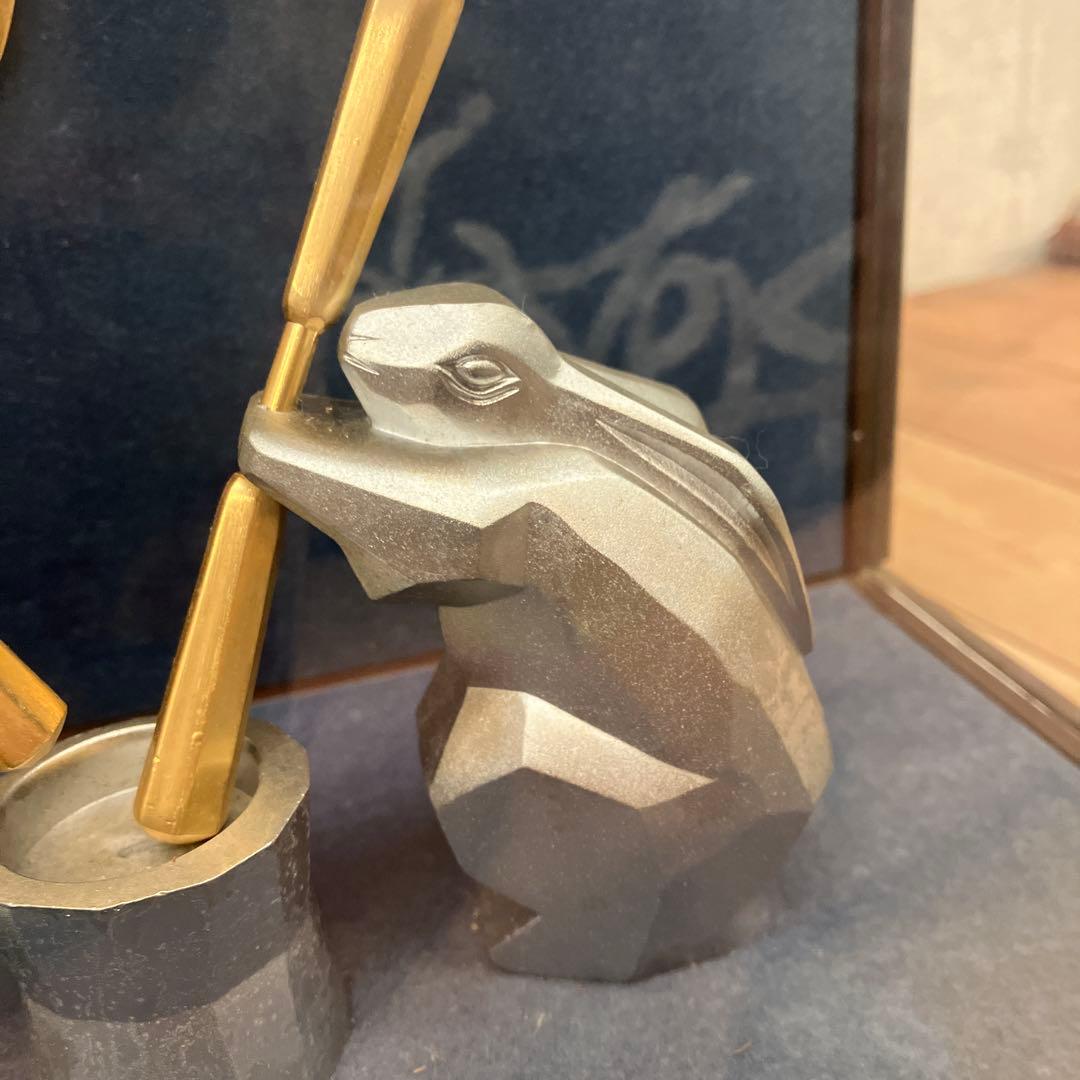 昭和レトロ 餅つきウサギ 兎 お月見 十五夜 満月 ショーケース入り 置物 飾り