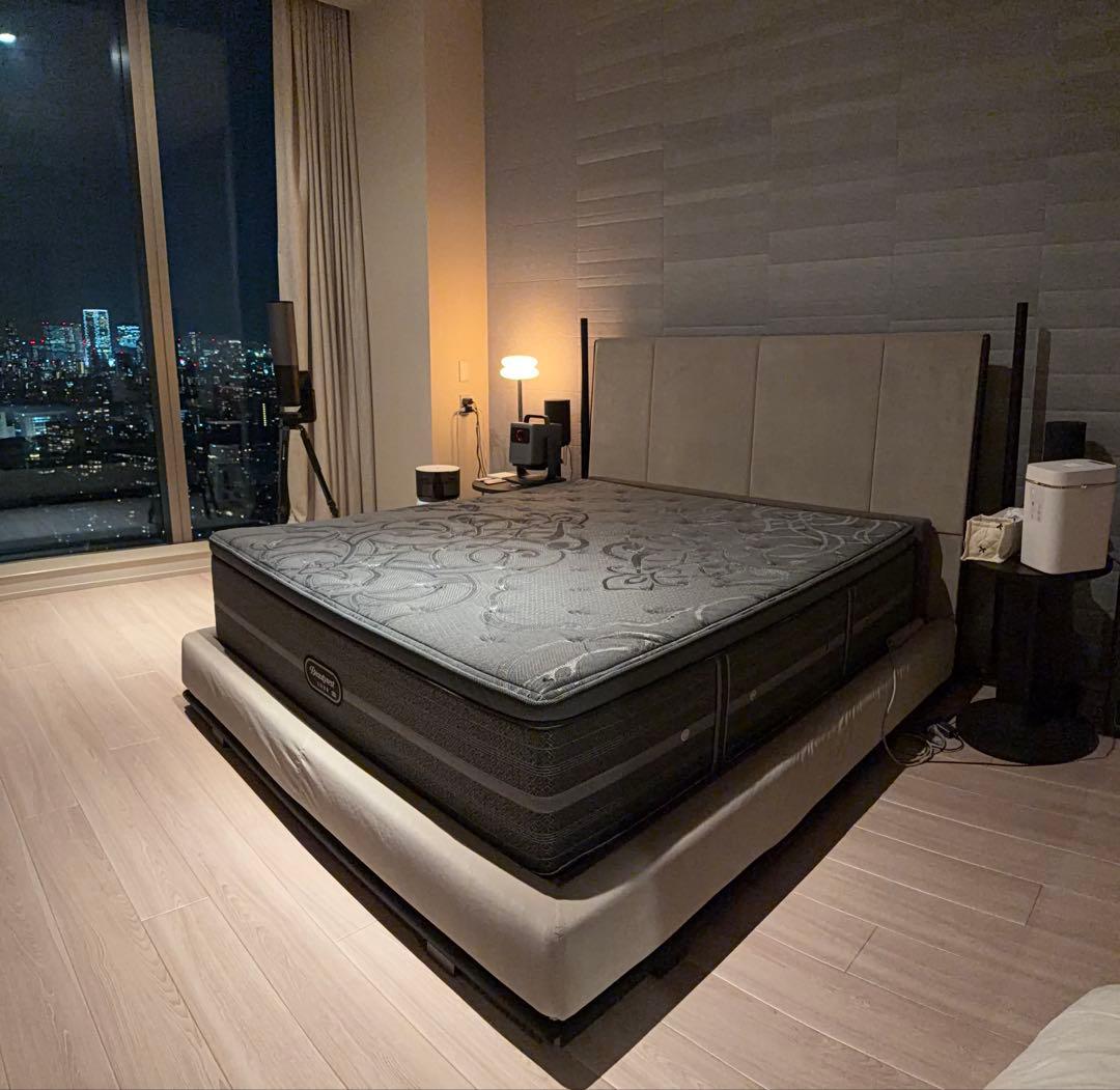 シモンズ　LUX シグネチャーピロートップ