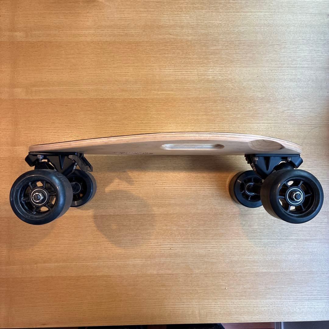 elos オーバル型スケートボード