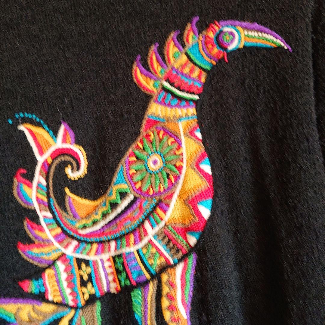 フィッチェウォーモヨシユキコニシニットコート刺繍がゴージャス 値下げ不可