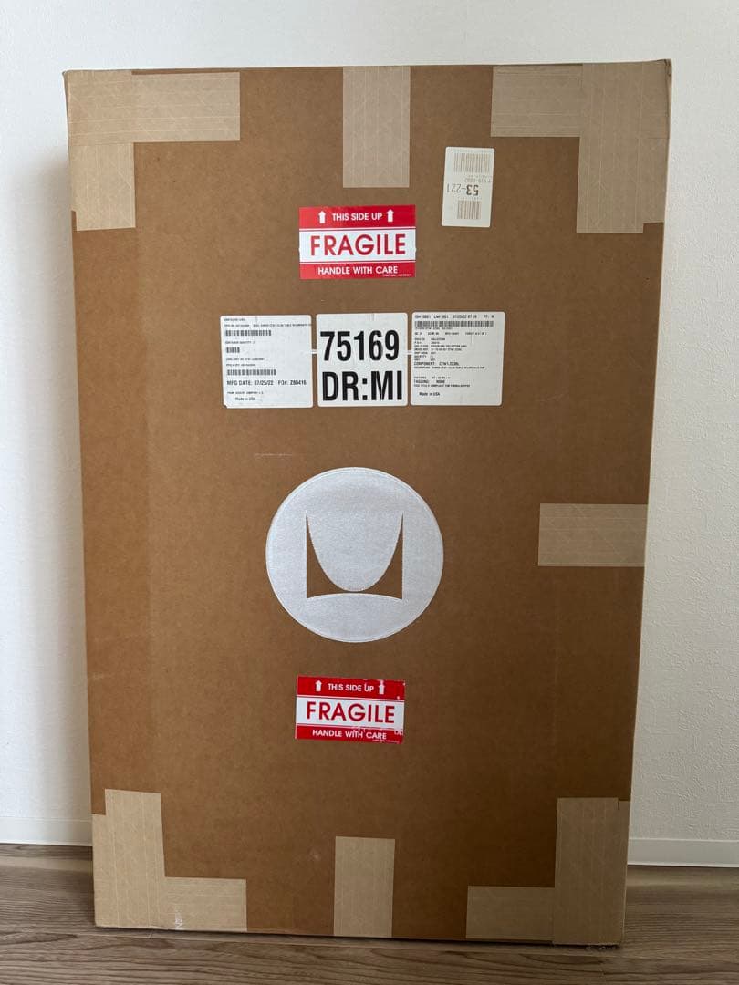 新品☆ハーマンミラー☆イームズ☆レクタンギュラーコーヒーテーブル☆定価21万