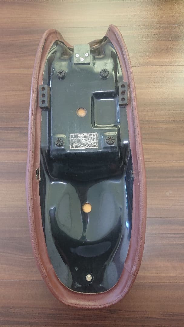 HEAVEN'S バイクシート ブラウン