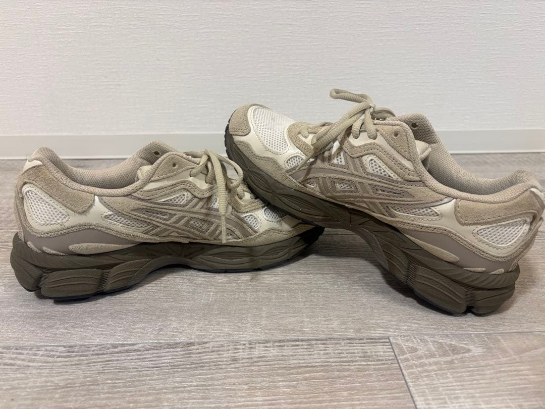 【美品】Asics Gel-NYC \"Cream / Putty\" 25.0cm