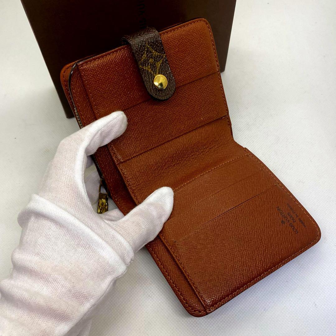 ❤️新品に近い❤️定価の半額以下‼️限界価格‼️LV❤️モノグラム❤️折り財布❤️コンパクト