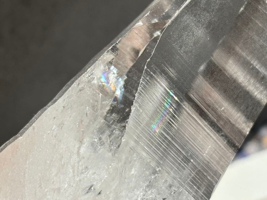 《レムリアンシード＊大型ポイント×クォーツイン・虹入り》