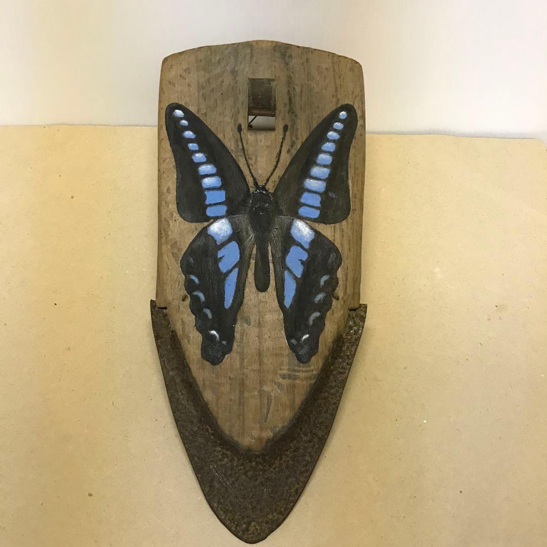 アート作品　「蝶と暮らす」