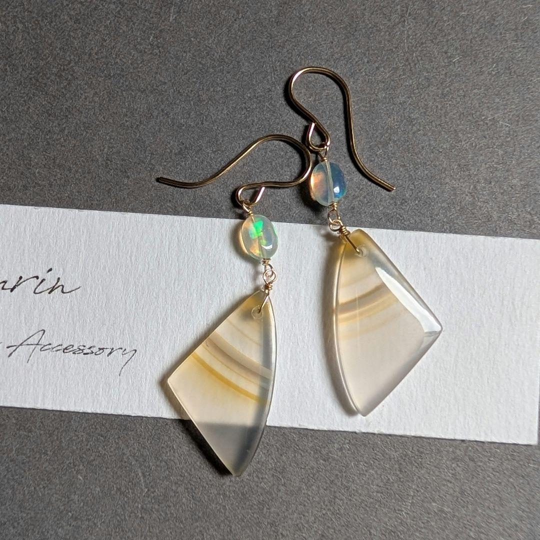 アイリスアゲート オパールピアス