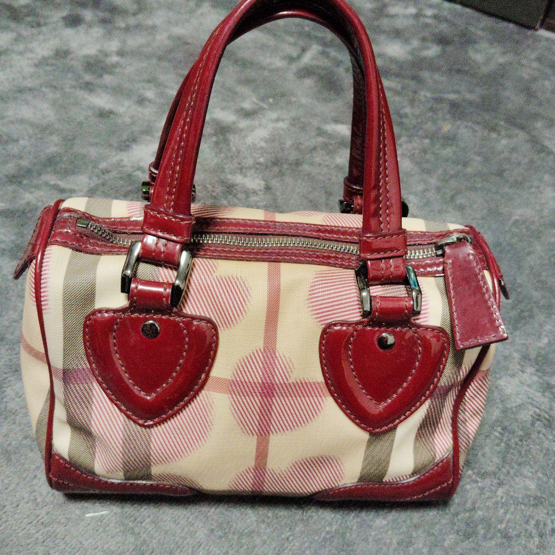 BURBERRY エナメル ハート ハンドバッグ ミニボストン