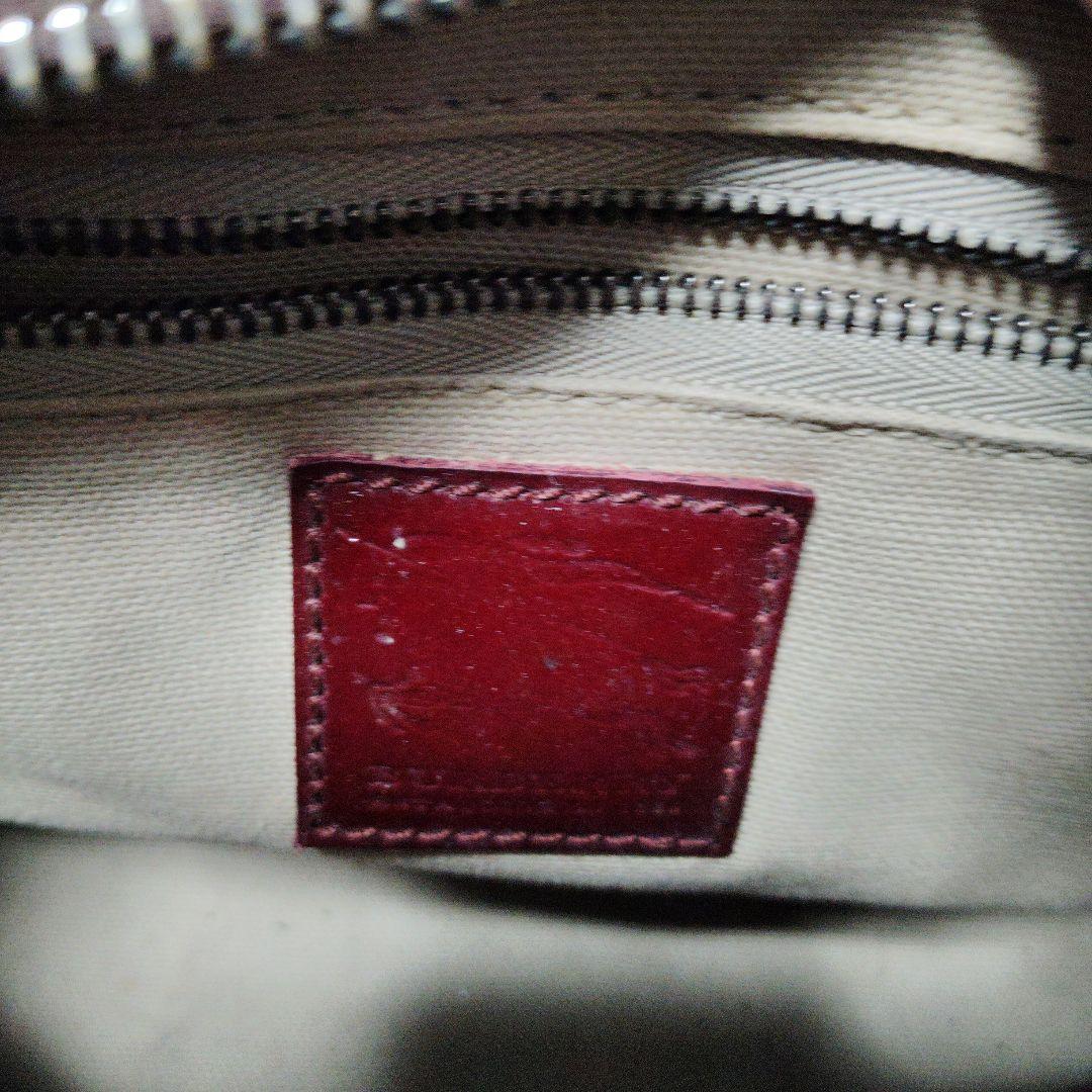 BURBERRY エナメル ハート ハンドバッグ ミニボストン