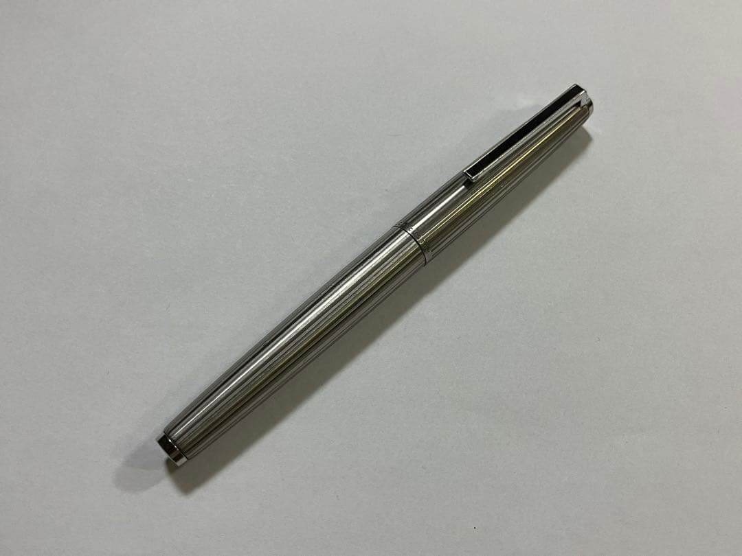 Pilot 万年筆 CUSTOM K-500SS 白蝕刻ストライプ 18KWG