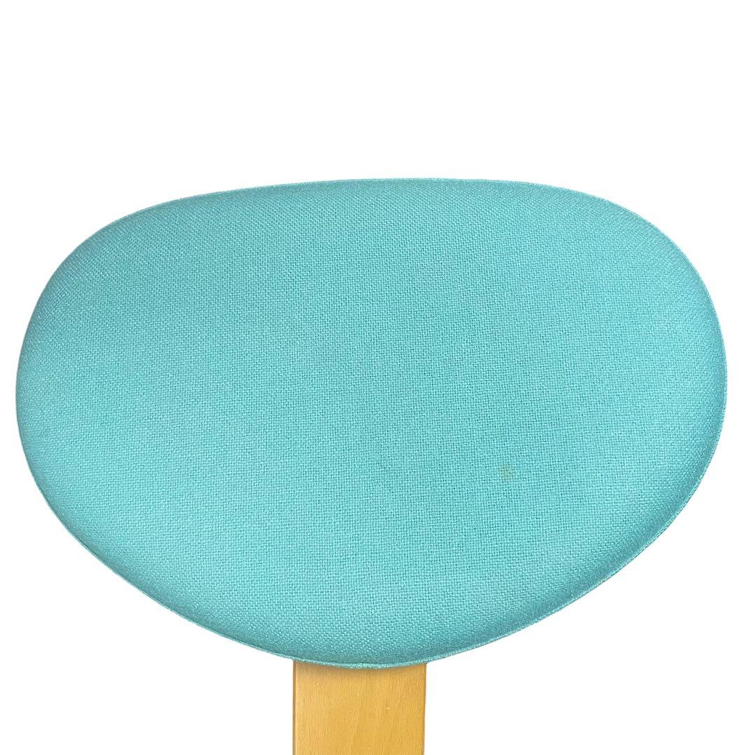 リボ社　バランスチェア　座面カバー付き　姿勢が良くなる椅子　バランスイージー