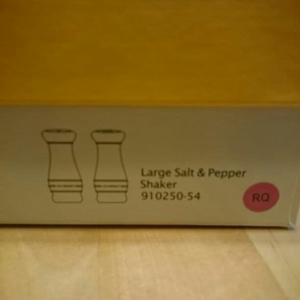レア☆ル・クルーゼ ソルト&ペッパーシェイカー