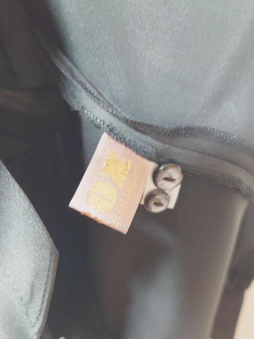 ATELIER BOZ 黒 アンドリューオーバーブラウス