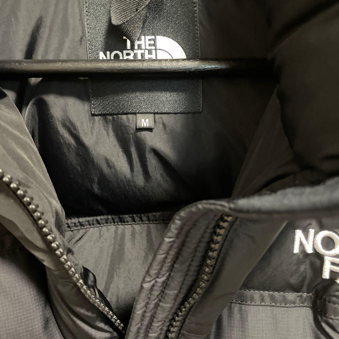 ヌプシ　ダウン　レディース　Mサイズ　ブラック