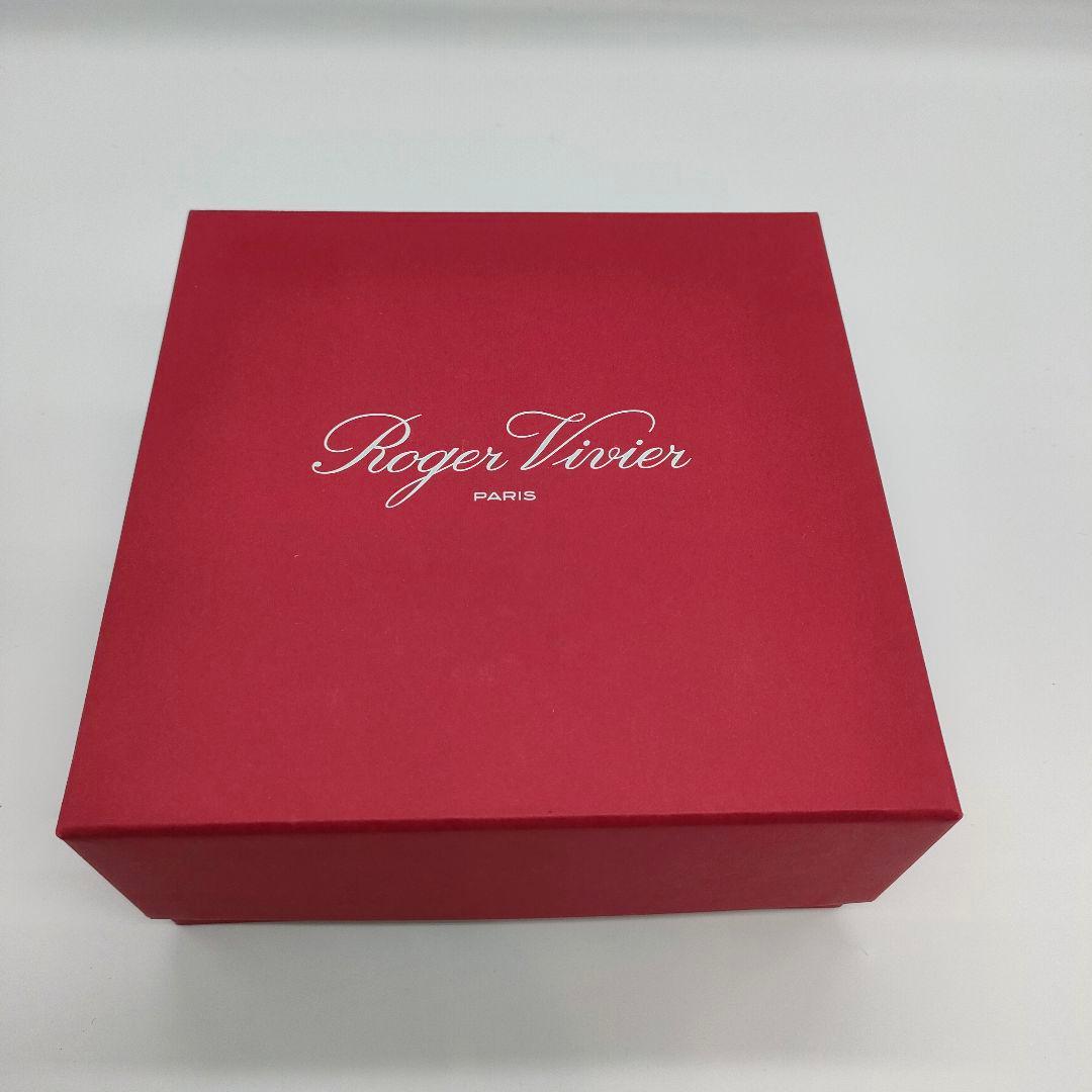 【希少】ロジェヴィヴィエ 24SS シュシュ クリスマスプレゼント